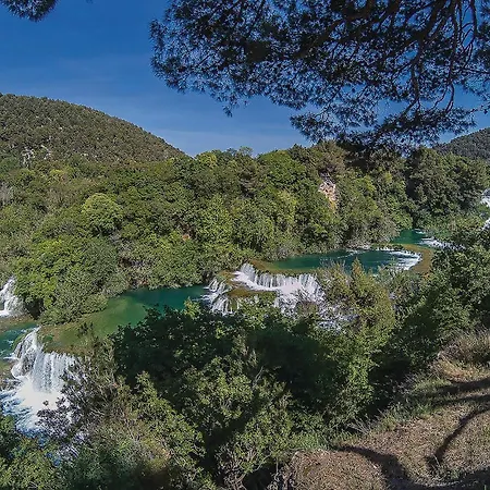 Hébergement de vacances 2 Bedroom Beautiful In Drinovci