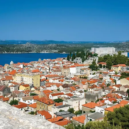 2 Bedroom Beautiful In * Drinovci