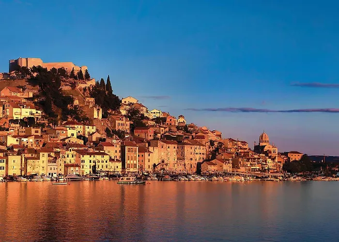 2 Bedroom Beautiful In